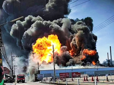 upset with boss employee blows up oil warehouse