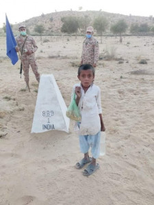 tharparkar boy returns home after mistakenly crossing into india tharparkar boy returns home after mistakenly crossing into india