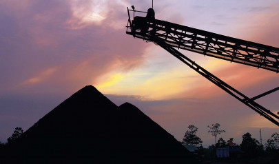 thar coal influential elements hindering project