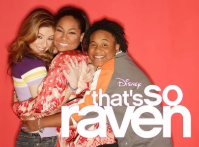 raven symon s body was digitally altered by disney on that s so raven new book reveals