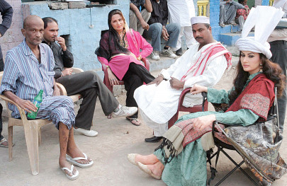 the buzz from a lollywood film set the buzz from a lollywood film set