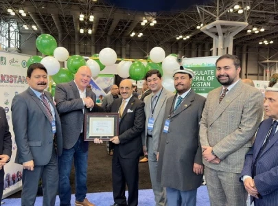 pakistan wins travel adventure show award