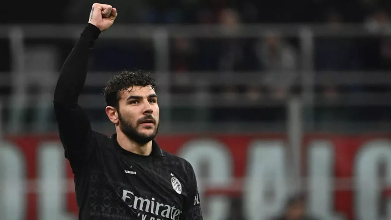 in form ac milan make sure napoli s troubles continue in form ac milan make sure napoli s troubles continue