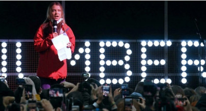 thunberg denounces cop26 deal un chief warns catastrophe close