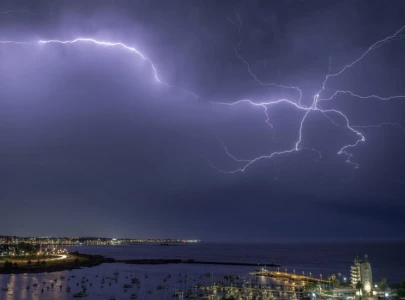 severe thunderstorms and tornado warnings issued for us midwest severe thunderstorms and tornado warnings issued for us midwest