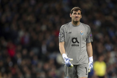 casillas bids discreet farewell to porto