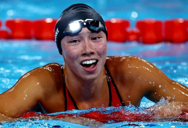 paris olympics huske edges out walsh for gold in women s 100m butterfly paris olympics huske edges out walsh for gold in women s 100m butterfly