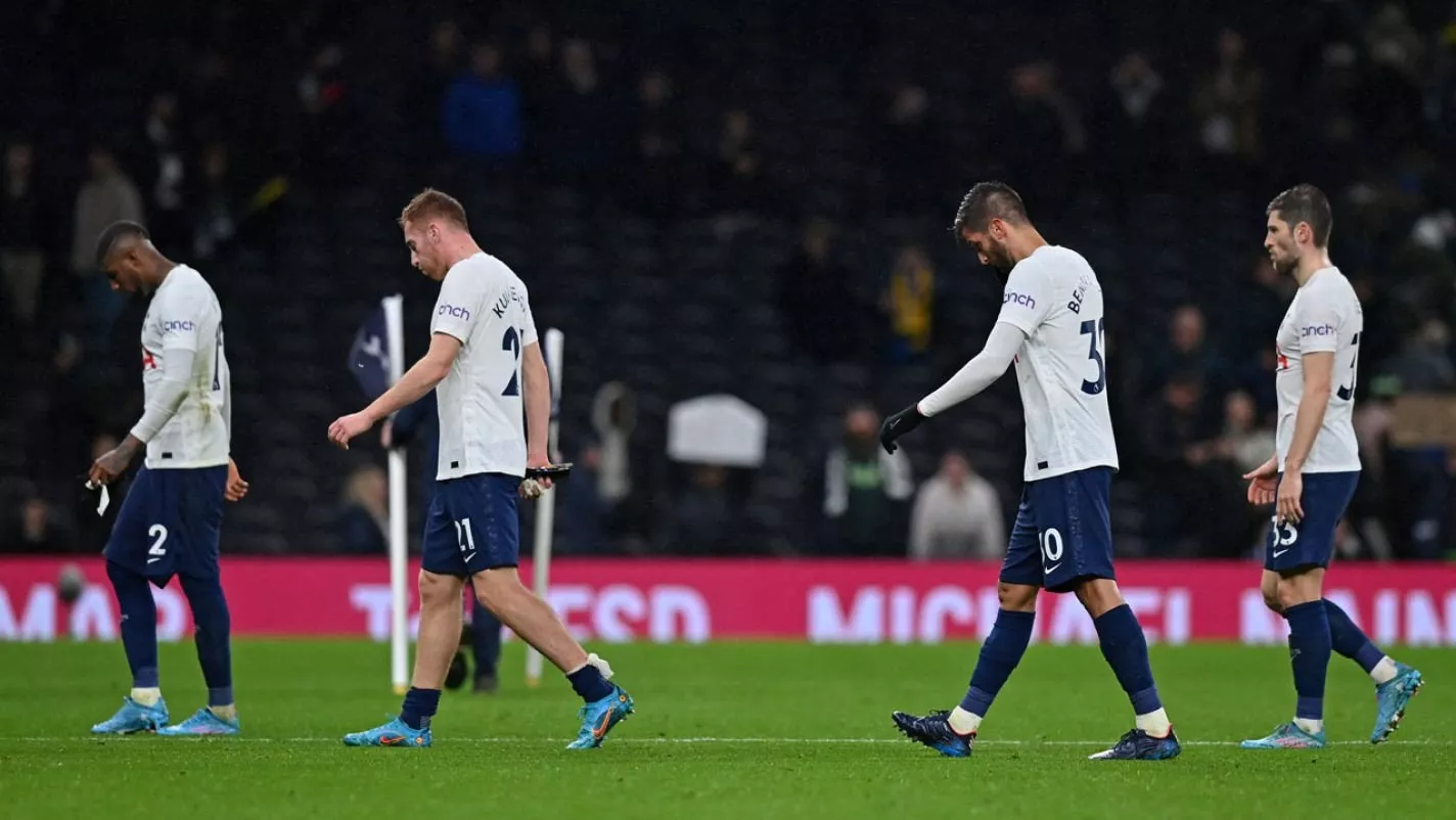 spurs face acid test at man city spurs face acid test at man city
