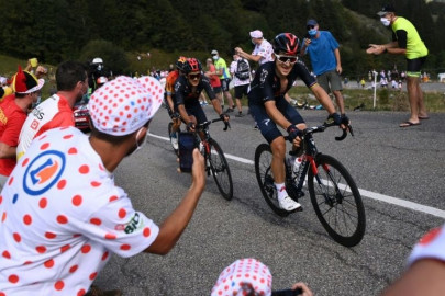 struggle for tour de france victory enters end game