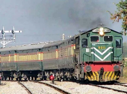 another train accident in sindh