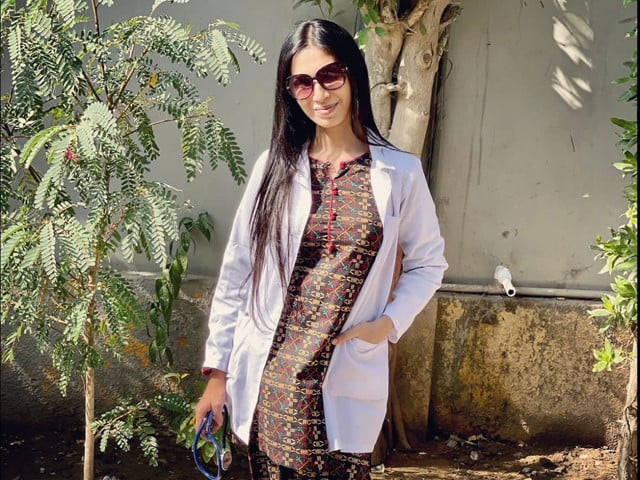 leading rights activist becomes pakistan s first transgender doctor leading rights activist becomes pakistan s first transgender doctor