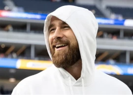 travis kelce omitted from golden globes as conservative commentators lead first podcast award travis kelce omitted from golden globes as conservative commentators lead first podcast award
