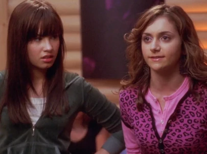 demi lovato apologises to alyson stoner for tense dynamics during camp rock 2