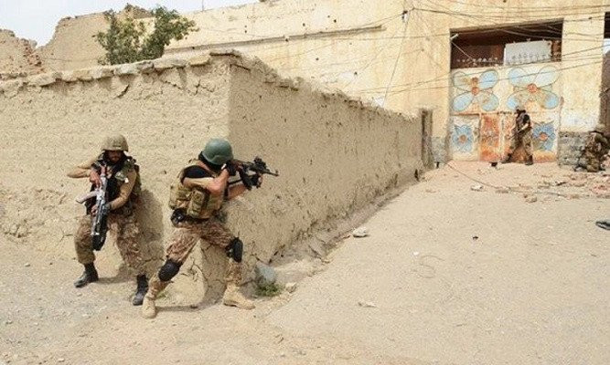 Lt Col Laiq shot dead in rescue operation - Vimarsana News