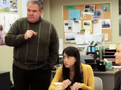 jim o heir reveals surprise makeout session with aubrey plaza in unexpected parks and rec moment
