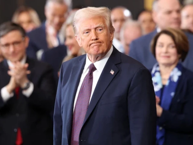 us president donald trump is applauded after delivering his inaugural address in the rotunda of the capitol building in washington dc on january 20 2025 photo afp us president donald trump is applauded after delivering his inaugural address in the rotunda of the capitol building in washington dc on january 20 2025 photo afp