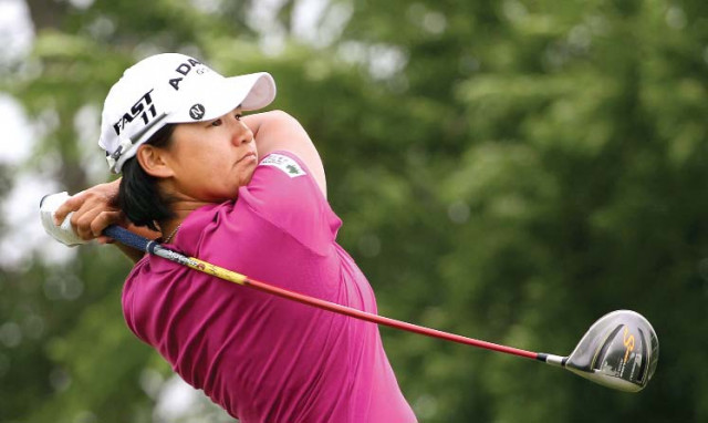 golf tseng grabs one shot lpga lead