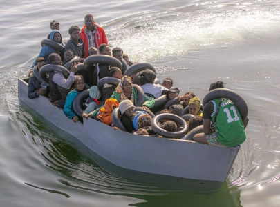 9 migrants dead in shipwreck off tunisia 9 migrants dead in shipwreck off tunisia