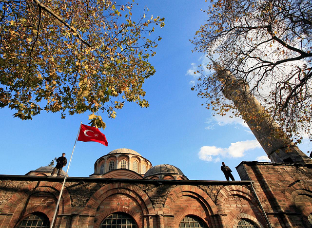 turkish police officers stand guard atop the kariye chora museum the 11th century church of st savior photo reuters file