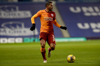 galatasaray s elabdellaoui in hospital with eye damage galatasaray s elabdellaoui in hospital with eye damage