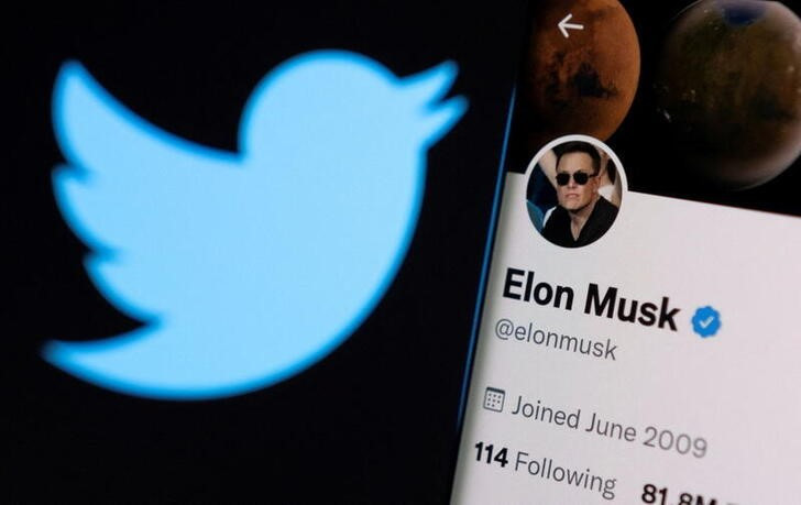 Twitter sees mass deactivations as Elon Musk takes over