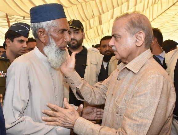 prime minister muhammad shehbaz sharif offers condolences to the family of shaheed capt muhammad faraz ilyas