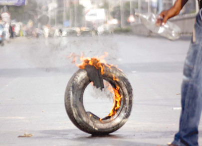 power cuts enraged by loadshedding protesters turn violent