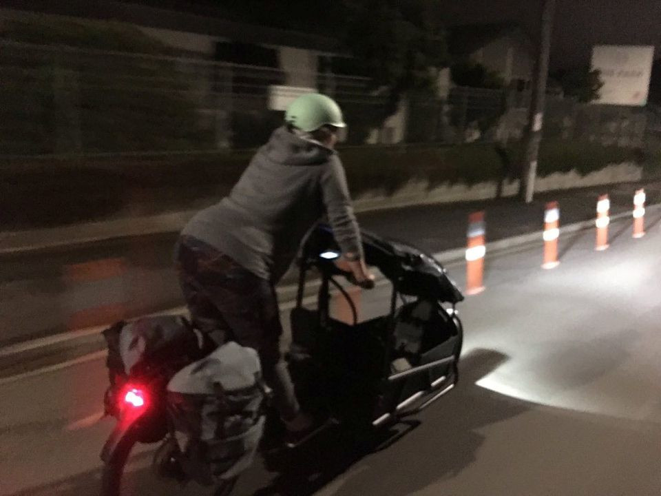 green party mp julie anne genter rides a bicyle to the hospital while in labour in wellington new zealand november 28 2021 in this picture obtained from social media mandatory credit julie anne genter facebook via reuters