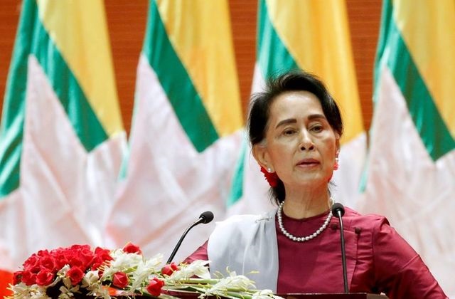 myanmar state counselor aung san suu kyi delivers a speech to the nation over rakhine and rohingya situation in naypyitaw myanmar september 19 2017 photo reuters file