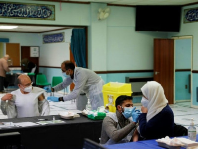 uk imams mobilise to counter covid vaccine disinformation uk imams mobilise to counter covid vaccine disinformation