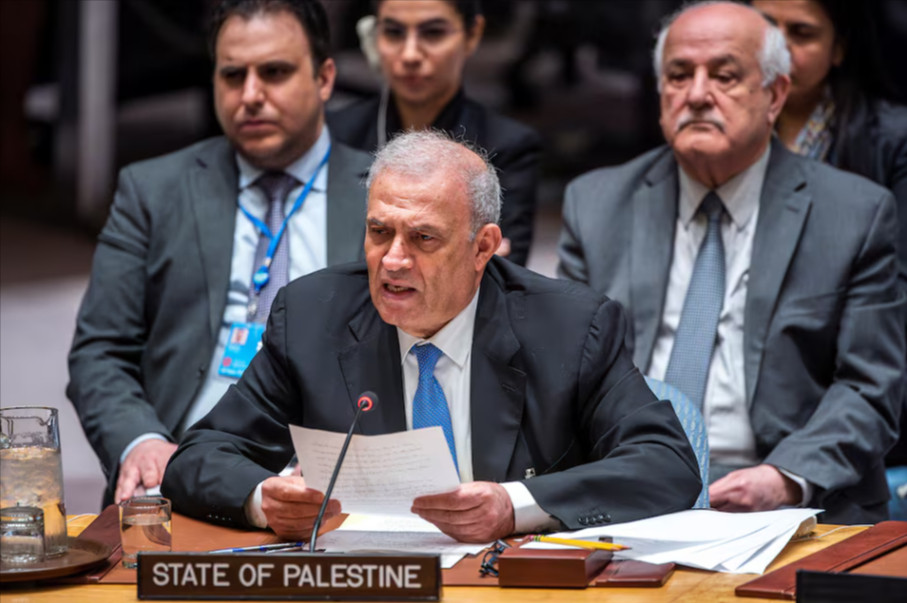 ziad abu amr member of the palestinian legislative council speaks to members of security council as he attends a meeting to address the situation in the middle east including the palestinian question at un headquarters in new york city photo reuters