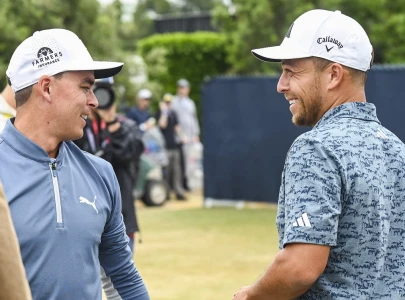 fowler schauffele tie major record to lead us open