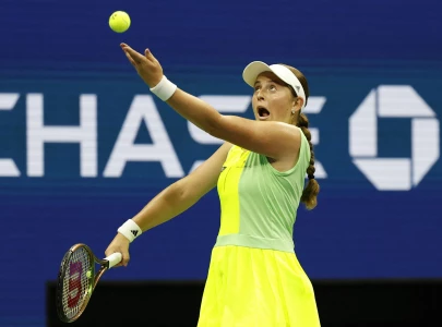 swiatek stunned tiafoe storms into quarters