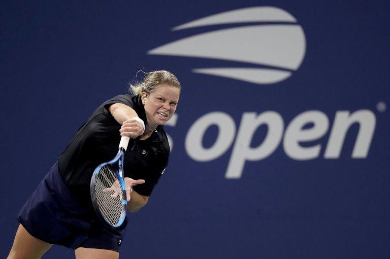 venus clijsters fall as seeds march on at us open