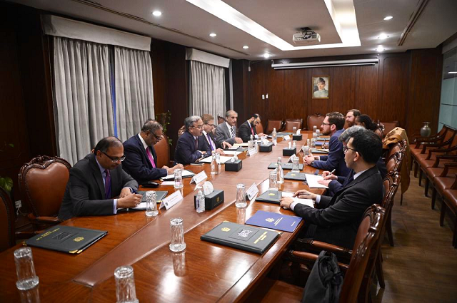 us envoy pakistan officials discuss afghan taliban ban on women us envoy pakistan officials discuss afghan taliban ban on women