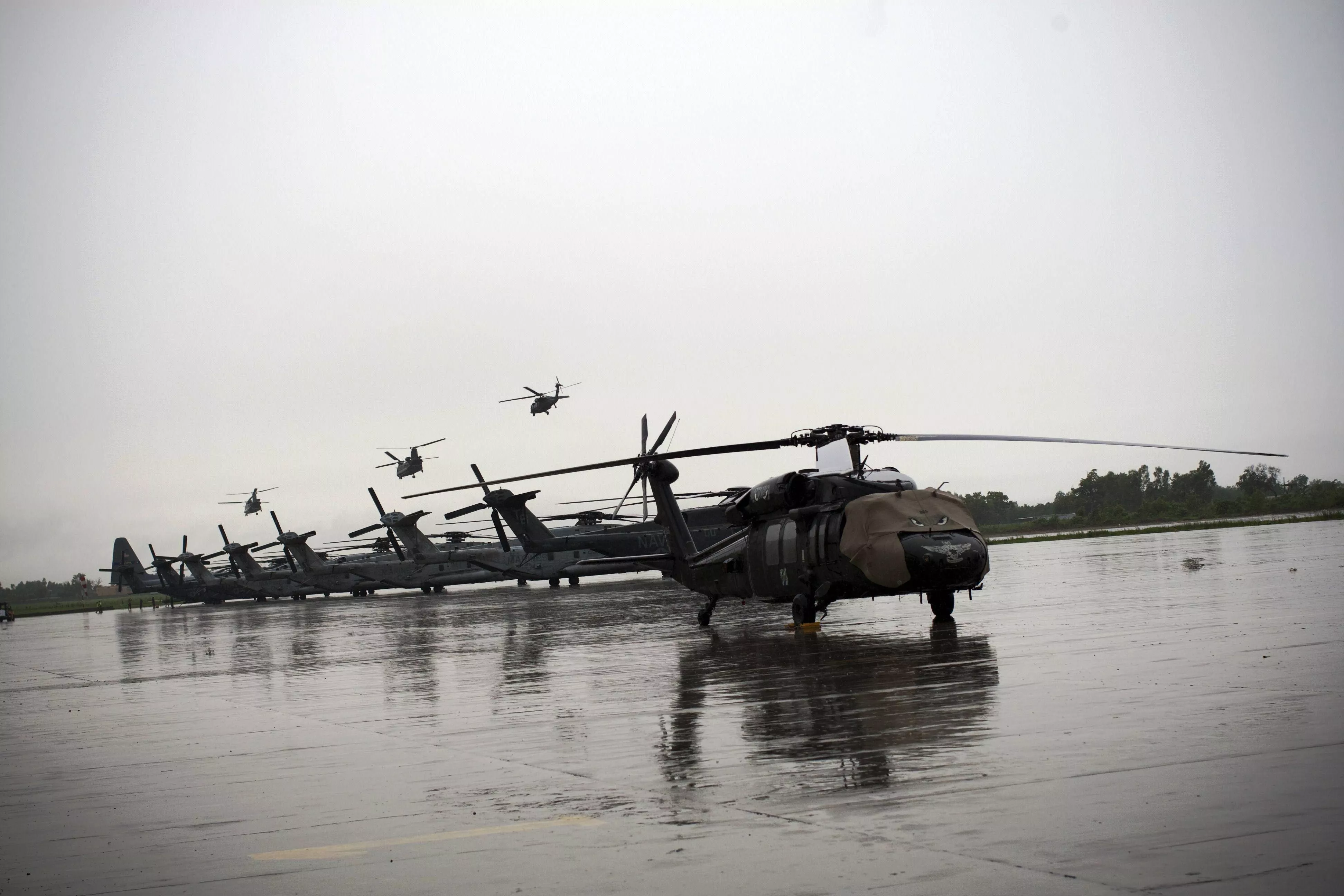 us delivers five million pounds of relief goods us delivers five million pounds of relief goods