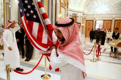 saudi arabia us discuss efforts for political solution in yemen