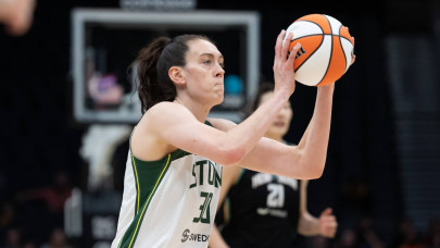 us women target 11th basketball crown us women target 11th basketball crown