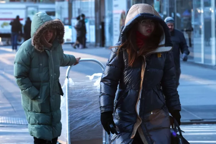 arctic blast grips u s northeast bringing frostbite threatening temperatures arctic blast grips u s northeast bringing frostbite threatening temperatures