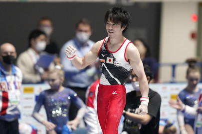 gymnastics star uchimura laser focused for final olympics gymnastics star uchimura laser focused for final olympics