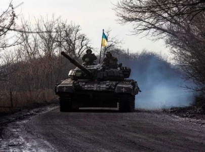 us officials advice ukraine to wait on offensive official says us officials advice ukraine to wait on offensive official says