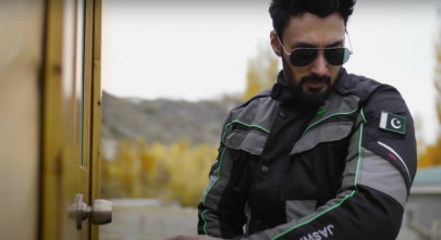umair jaswal hits the road for a web series directed by zeeshan parwez umair jaswal hits the road for a web series directed by zeeshan parwez