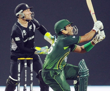 new zealand crush pakistan by 110 runs new zealand crush pakistan by 110 runs