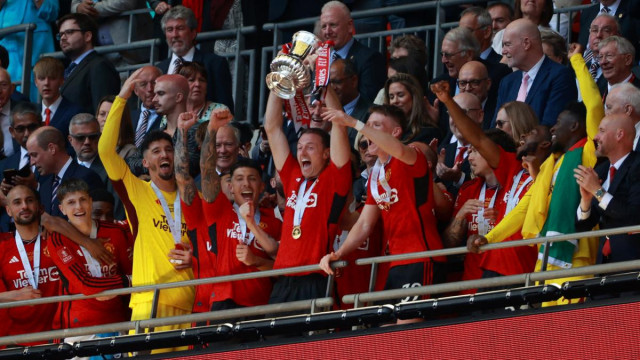 man utd stun man city in fa cup final man utd stun man city in fa cup final