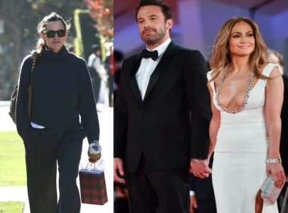 jennifer garner dresses chic for church and awkward encounter with ben affleck and jennifer lopez