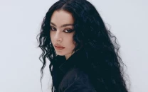 charli xcx under fire as berlin afterparty controversy linked to russian operations in occupied ukraine