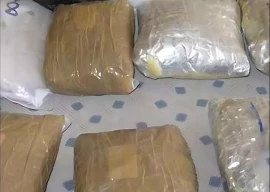5 arrested drugs seized