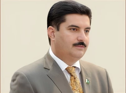 khyber pakhtunkhwa governor says provincial government has lost its writ