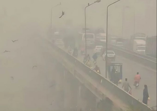 it will take 8 to 10 years to eliminate smog in lahore maryam aurangzeb