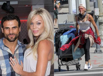 baywatch star jeremy jackson s ex wife loni willison seen rummaging through trash